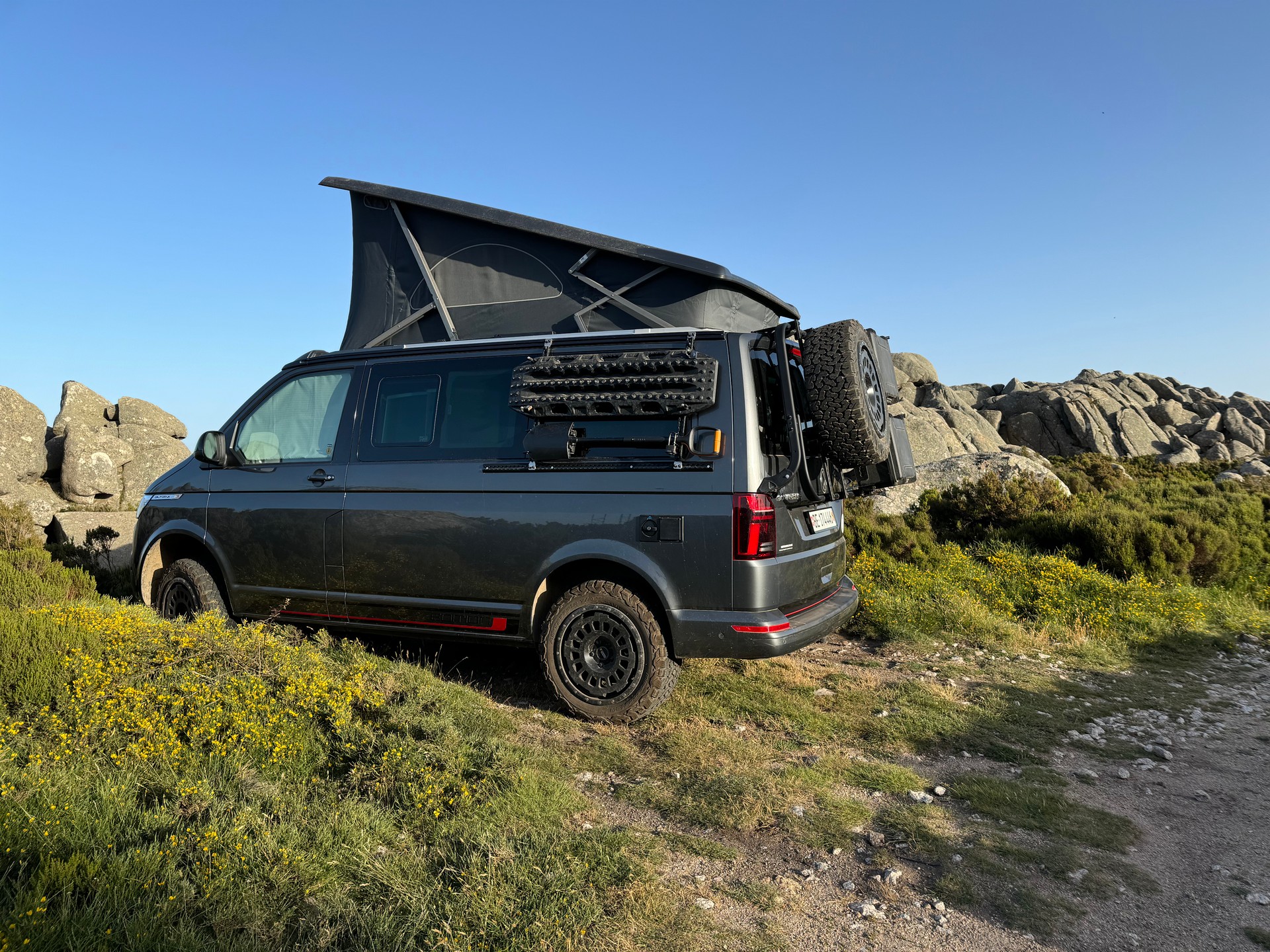 VW T6.1 California Ocean Edition 4 Motion - 199 PS - kompletter Offroad-Umbau - VB Luftfahrwerk-image-7