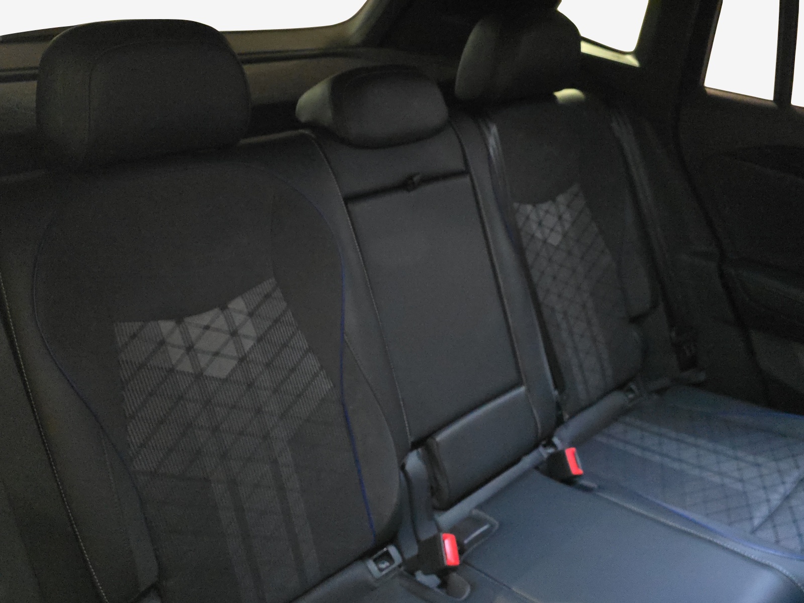 VW Tiguan 2.0 TSI DSG R-Line 4Motion-image-11