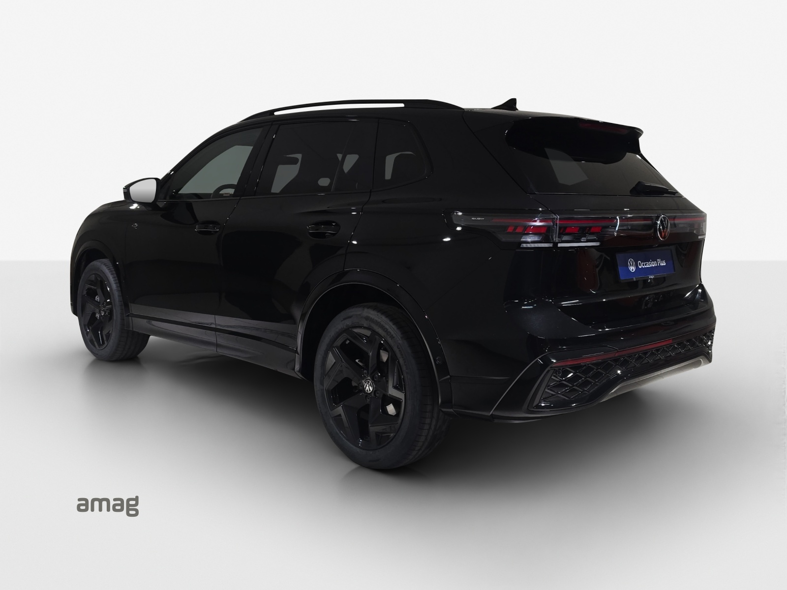 VW Tiguan 2.0 TSI DSG R-Line 4Motion-image-2