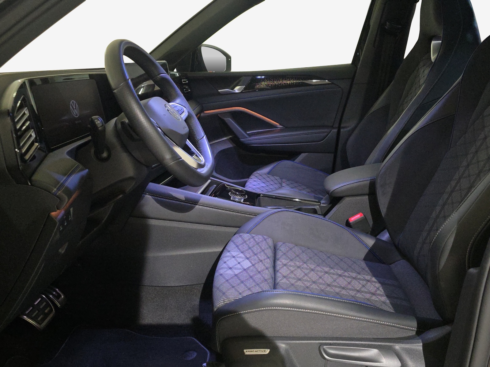 VW Tiguan 2.0 TSI DSG R-Line 4Motion-image-7