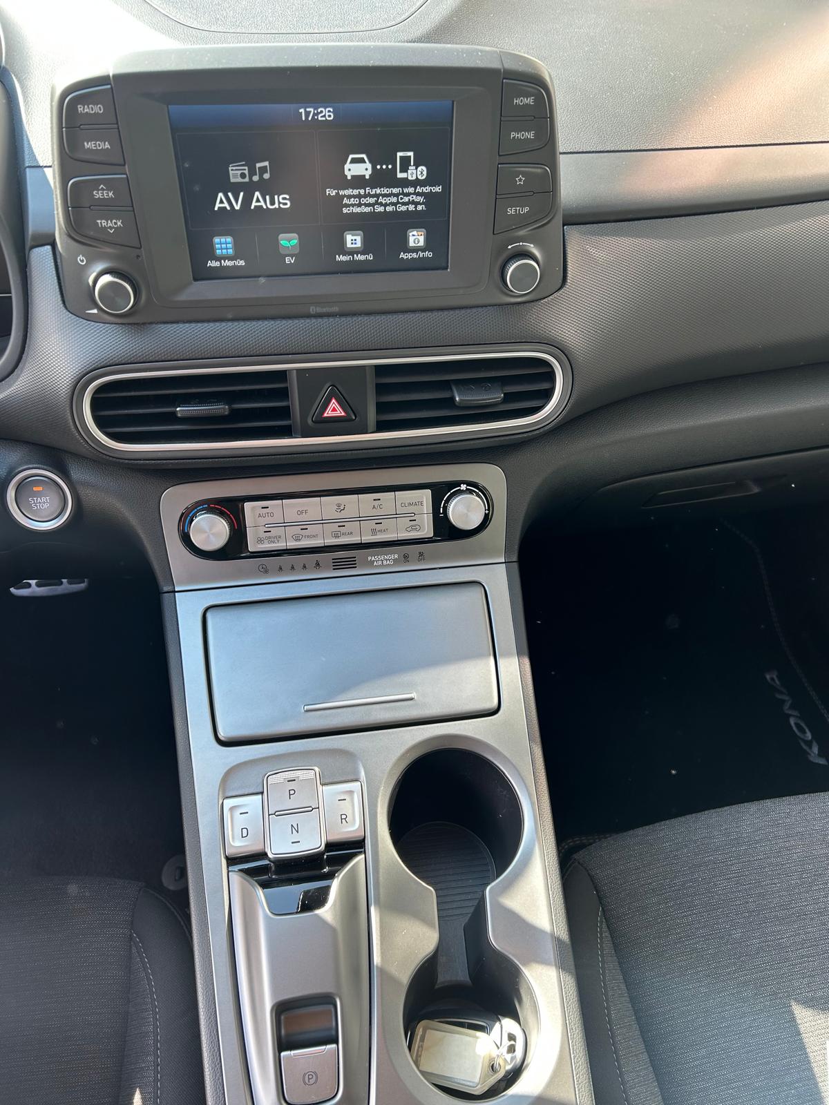 HYUNDAI Kona EV Origo-image-9
