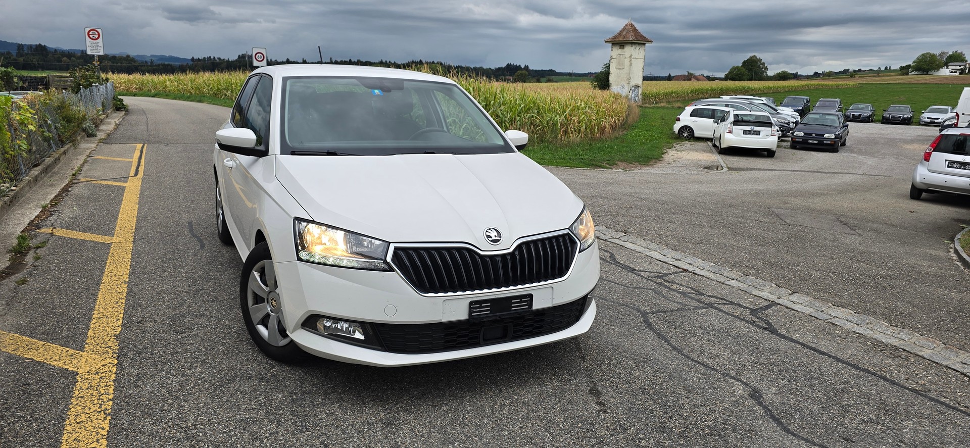 SKODA Fabia 1.0 MPI Ambition-image-0