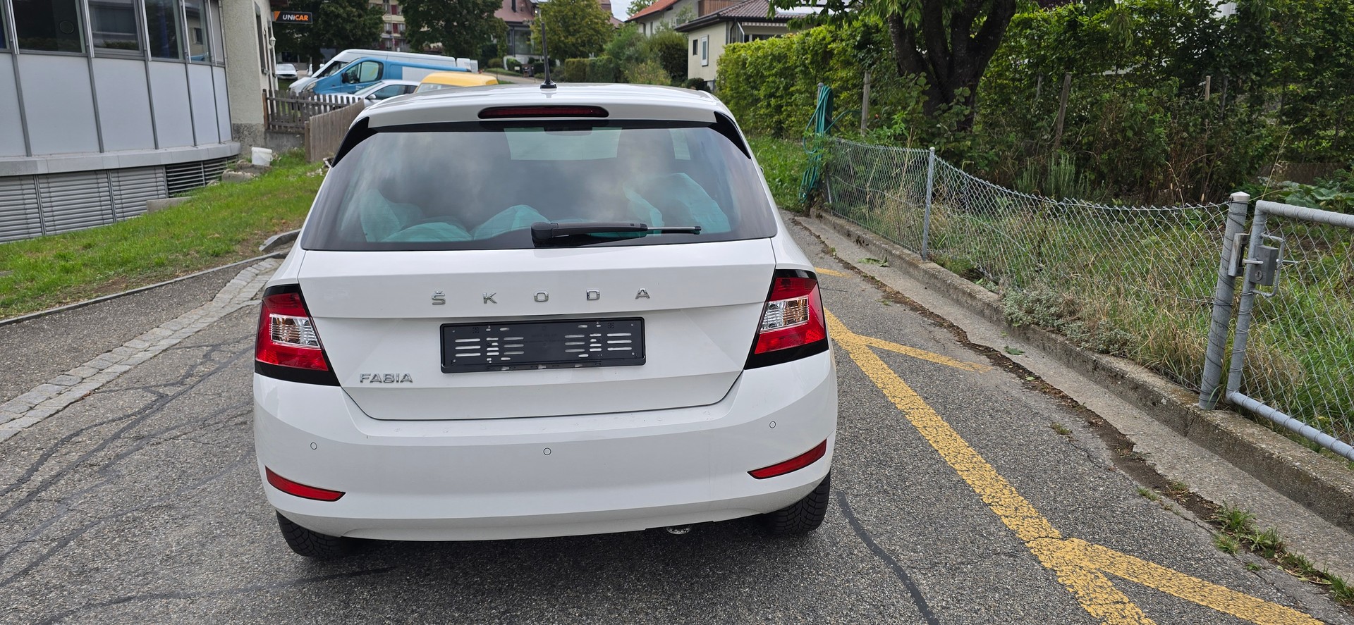 SKODA Fabia 1.0 MPI Ambition-image-6