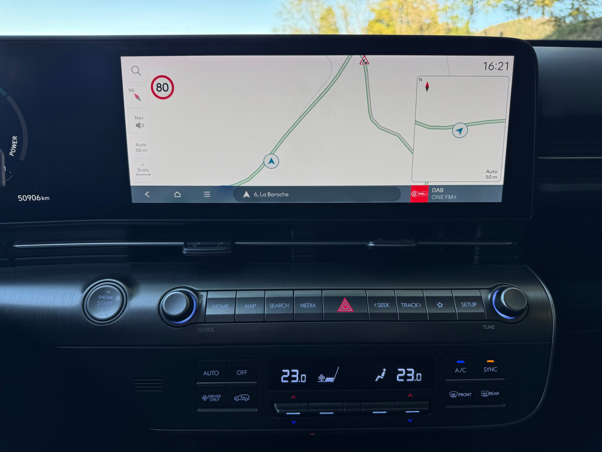 HYUNDAI Kona 1.6 GDi HEV Origo DCT-image-13