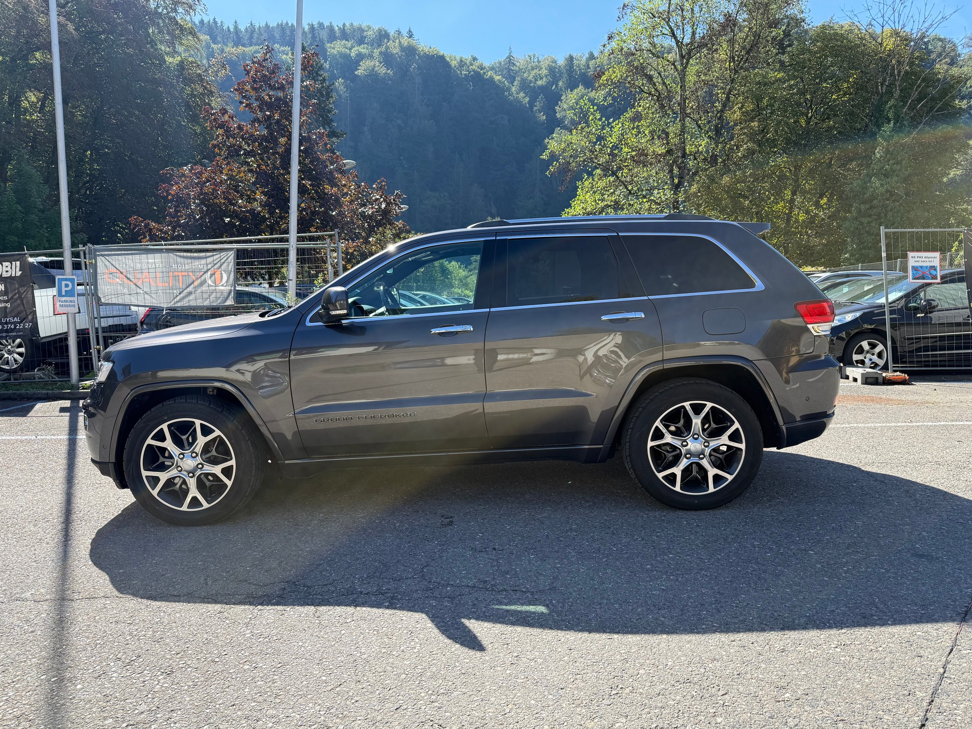 JEEP Grand Cherokee 3.0 CRD Overland Automatic-image-2