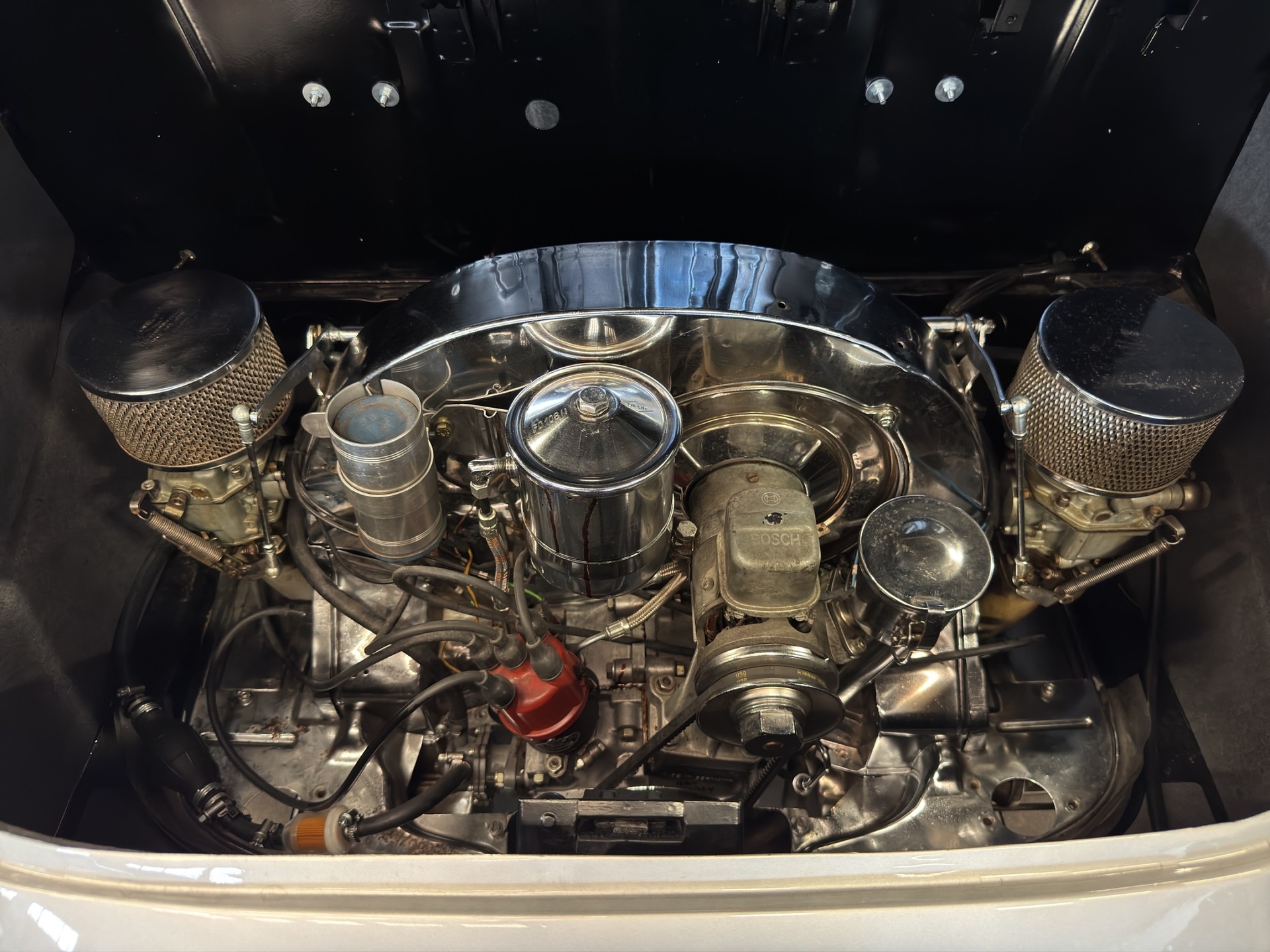 PORSCHE B T5 Monogrille-image-14