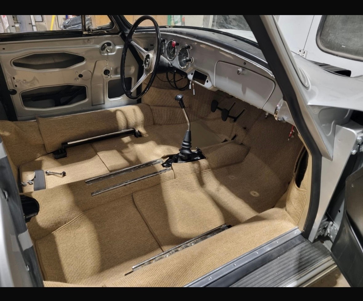 PORSCHE B T5 Monogrille-image-29