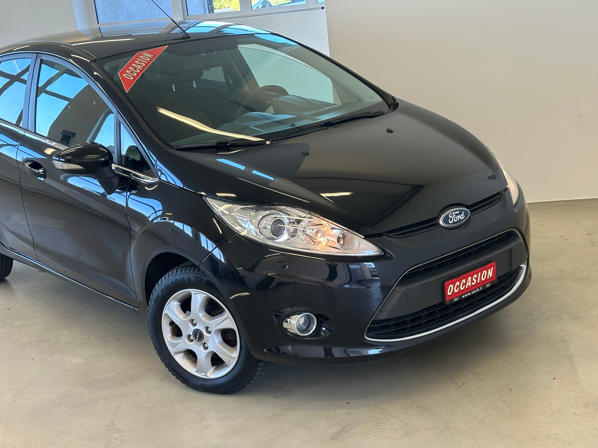 FORD Fiesta 1.6 16V Titanium-image-5