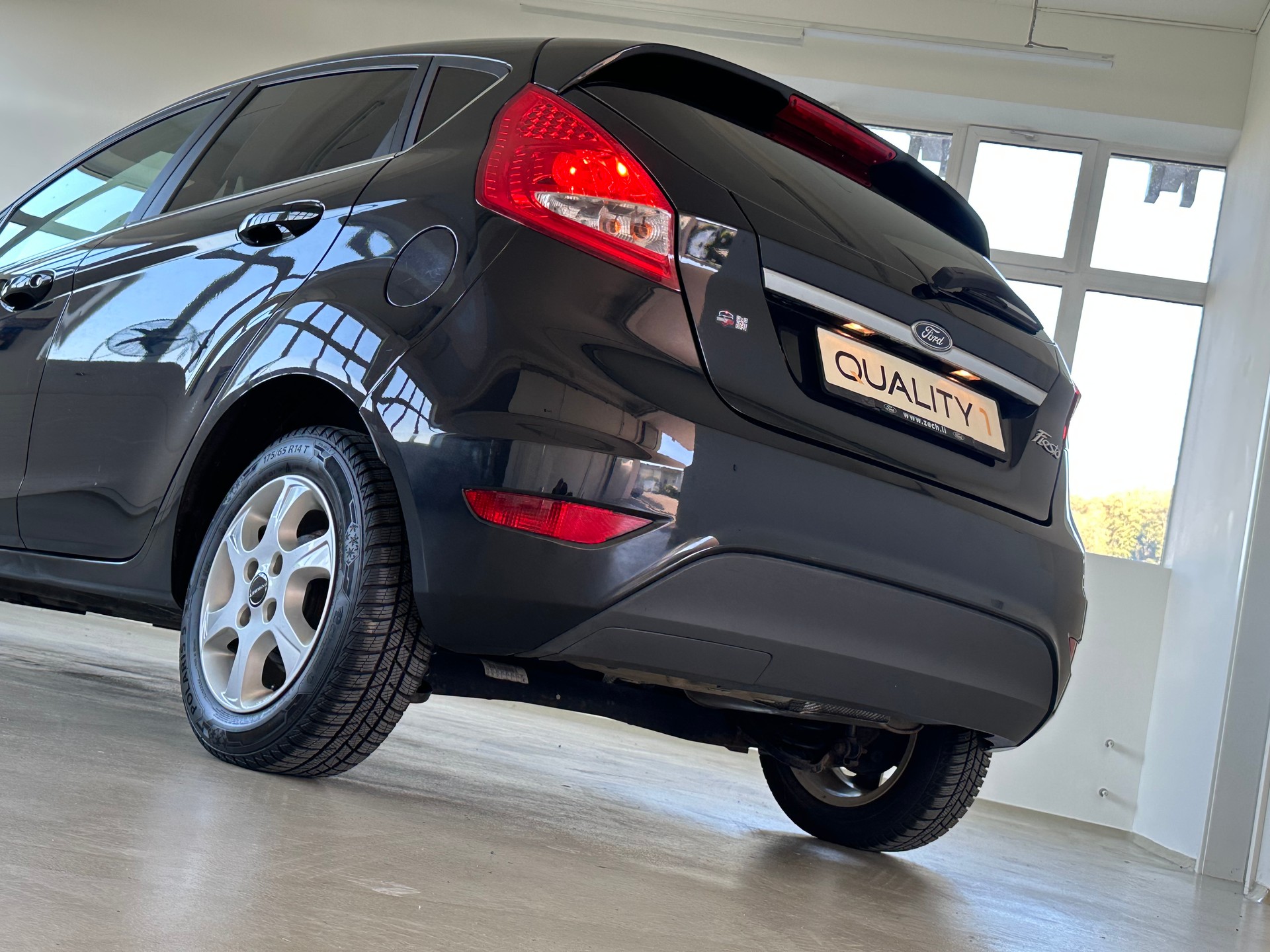 FORD Fiesta 1.6 16V Titanium-image-20