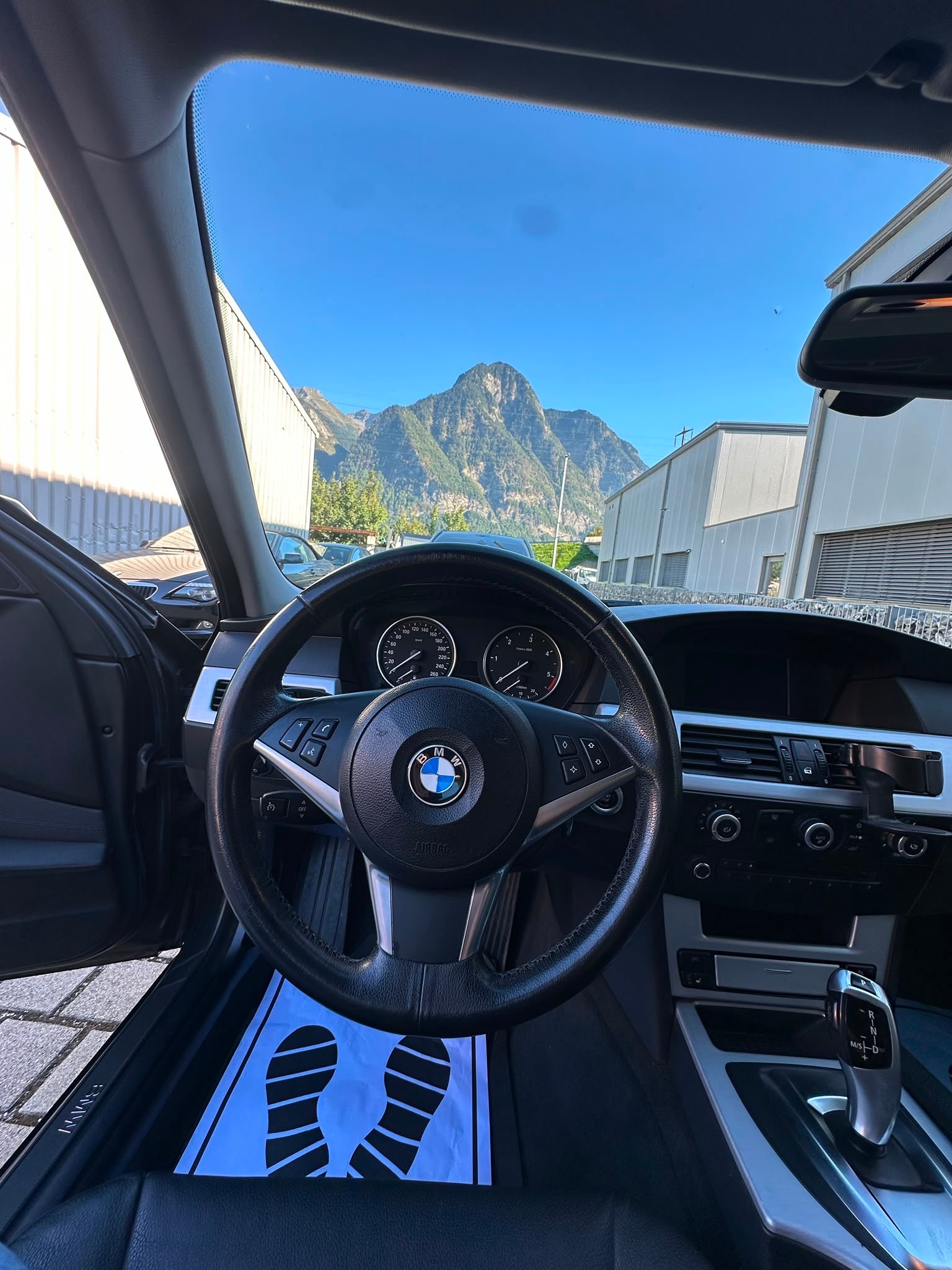 BMW 520d Touring Steptronic-image-8