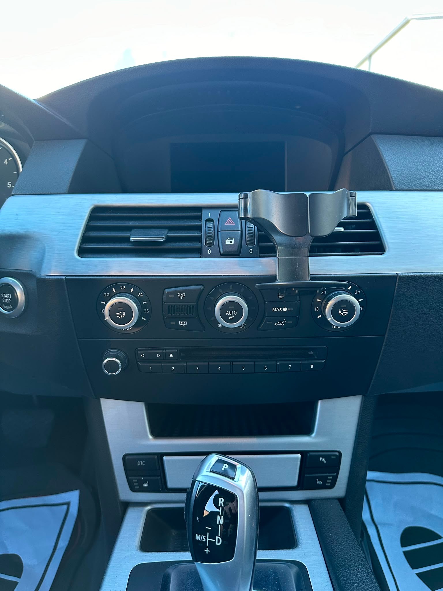 BMW 520d Touring Steptronic-image-10