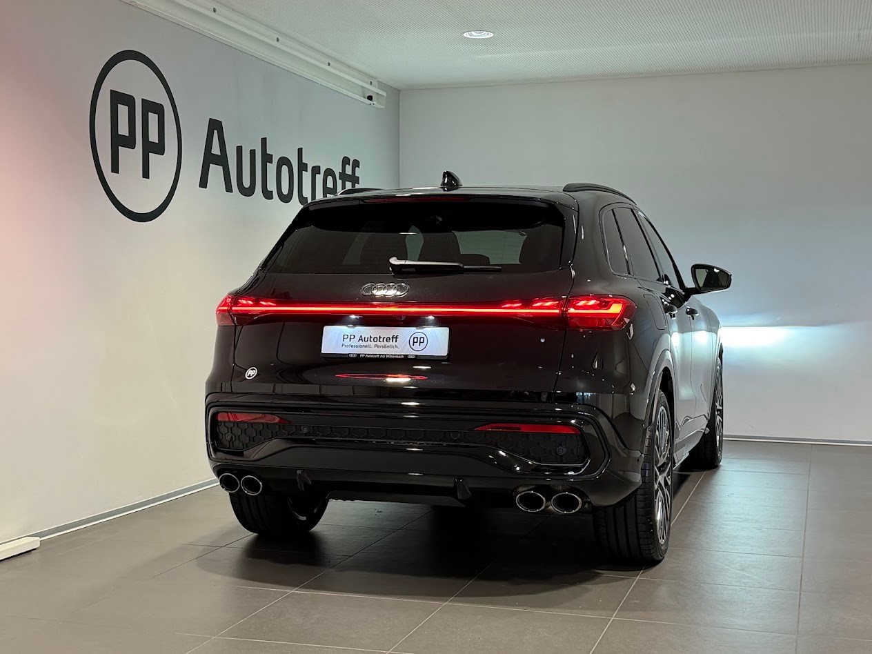 AUDI SQ5 TFSI quattro S-tronic-image-13