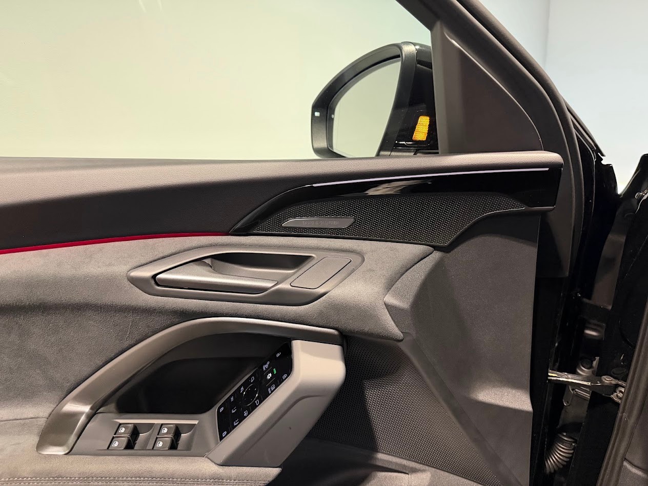 AUDI SQ5 TFSI quattro S-tronic-image-7