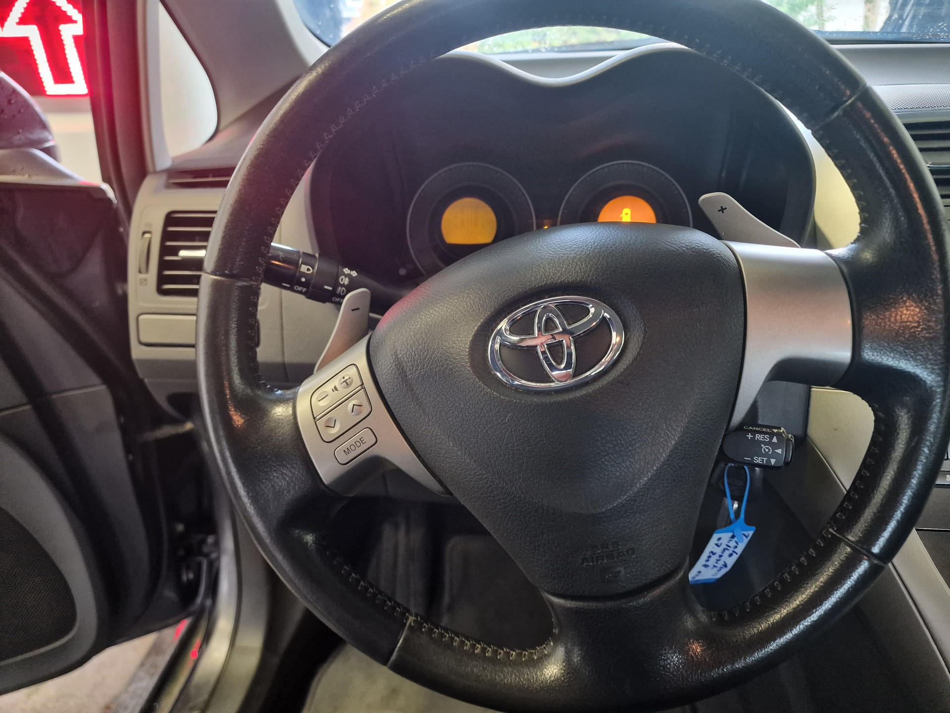 TOYOTA Auris 1.6 Linea Luna MultiMode 12Mt Gara MFK Neu-image-12