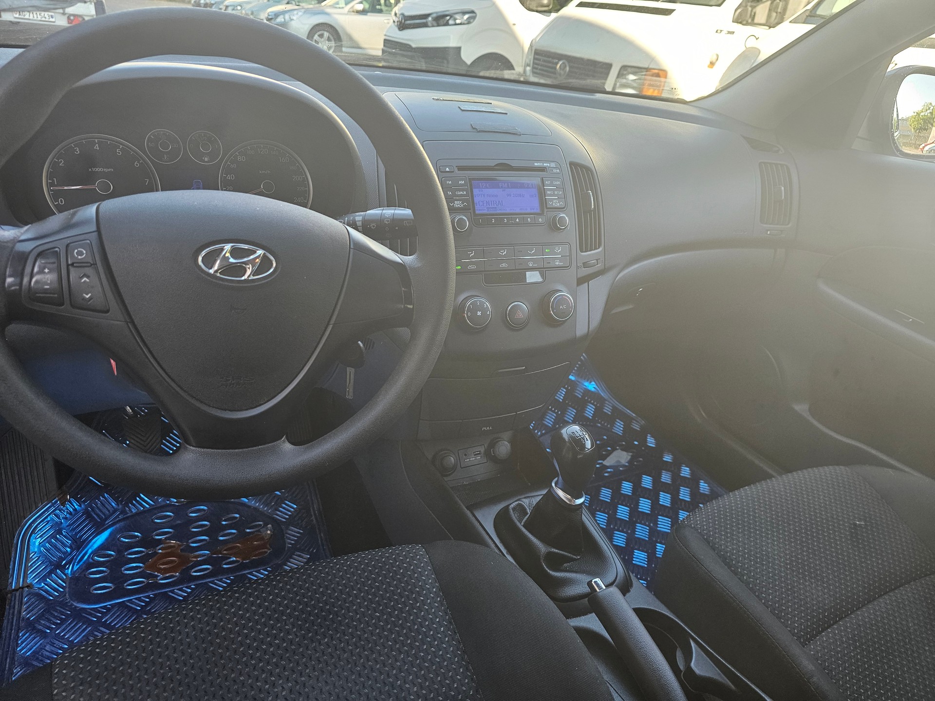 HYUNDAI i30 Wagon 1.4 Comfort-image-7