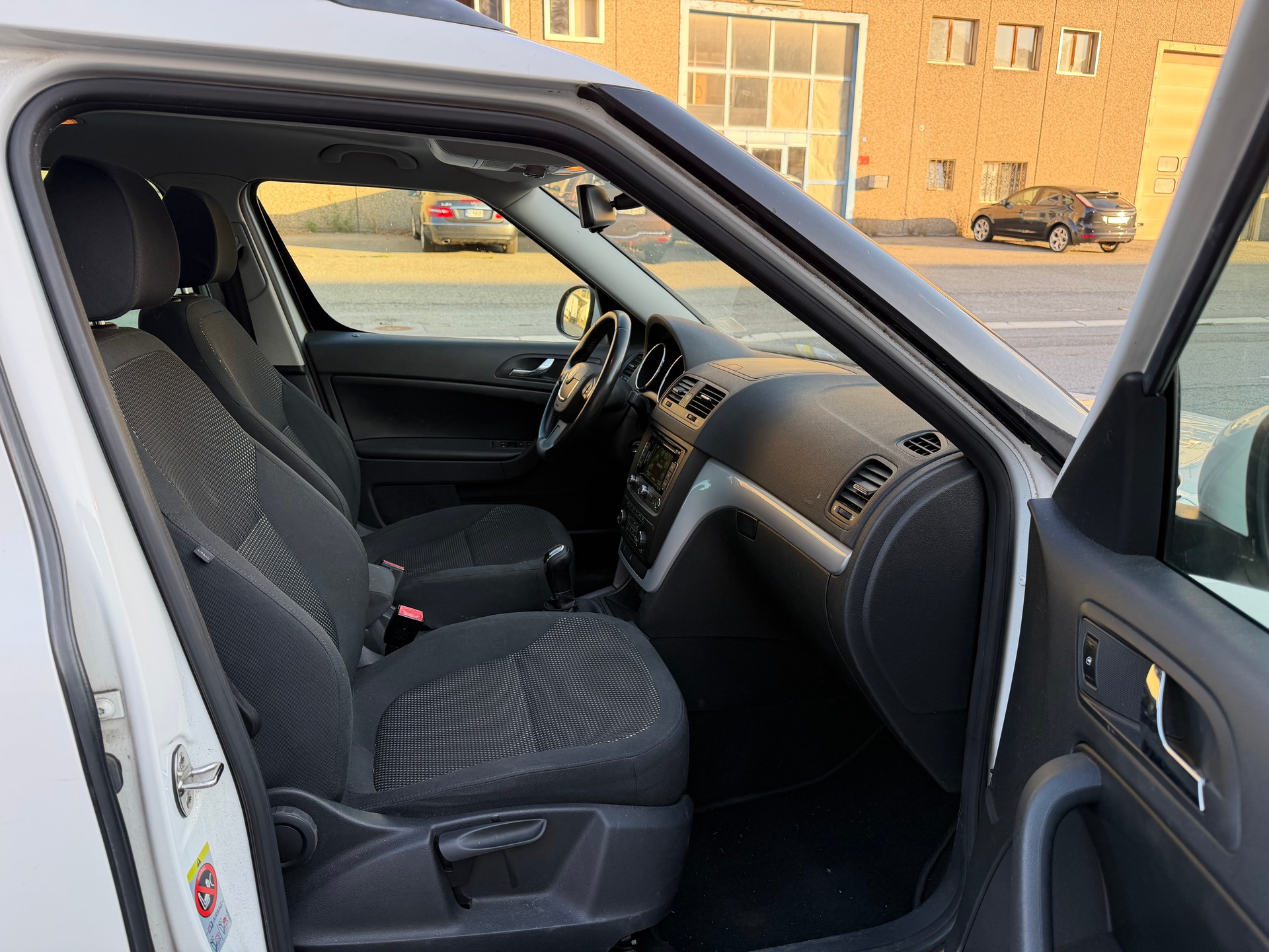 SKODA Yeti 1.8 TSI AllDrive 4x4-image-7