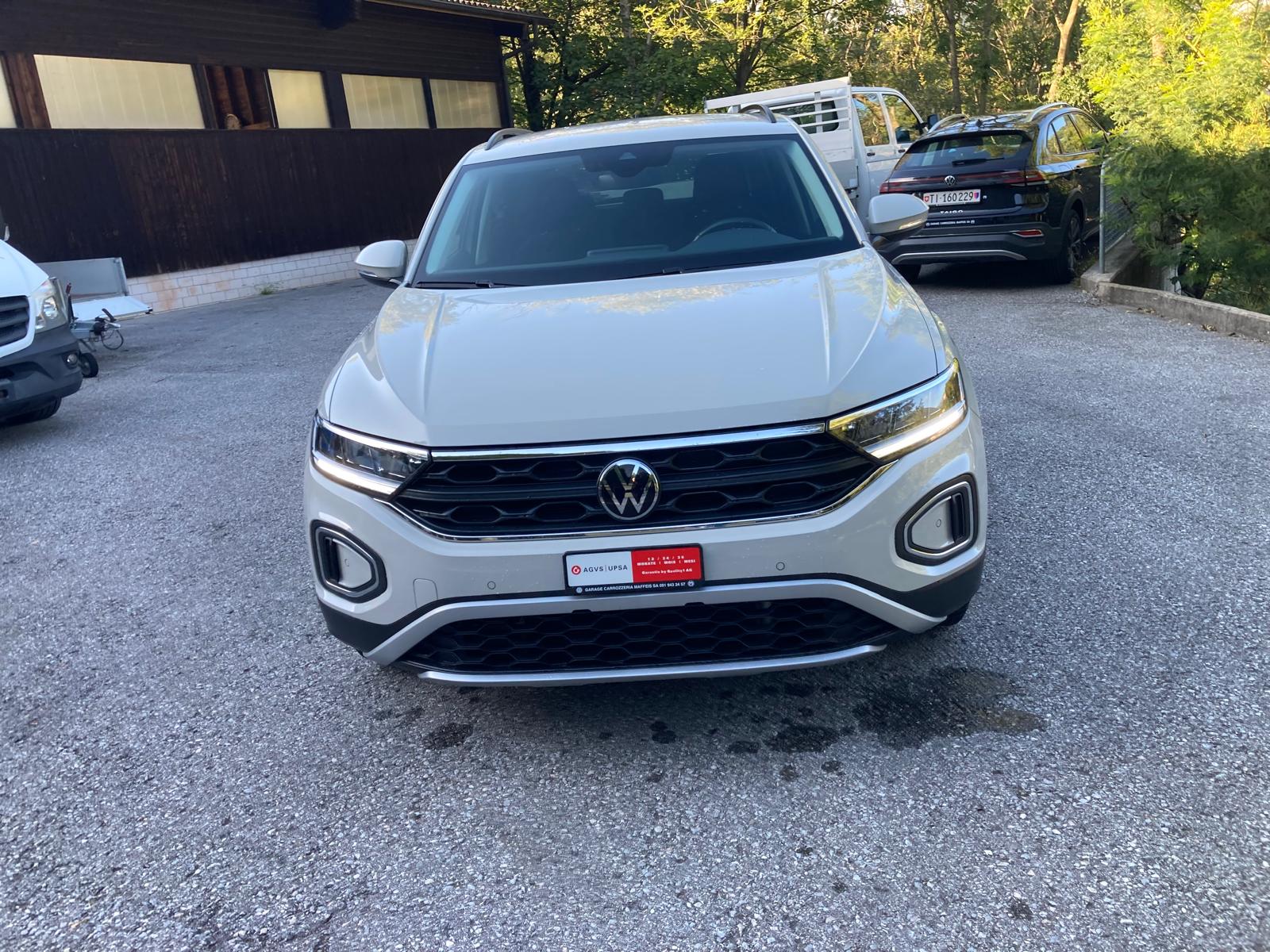 VW T-Roc 1.5 TSI EVO Life DSG-image-1