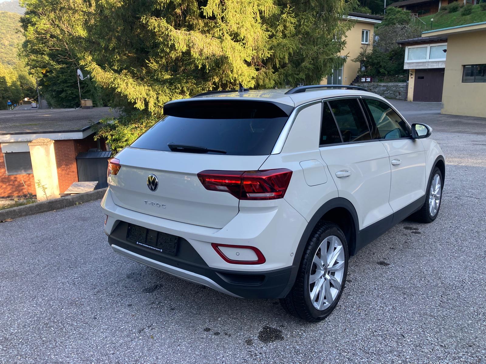 VW T-Roc 1.5 TSI EVO Life DSG-image-5