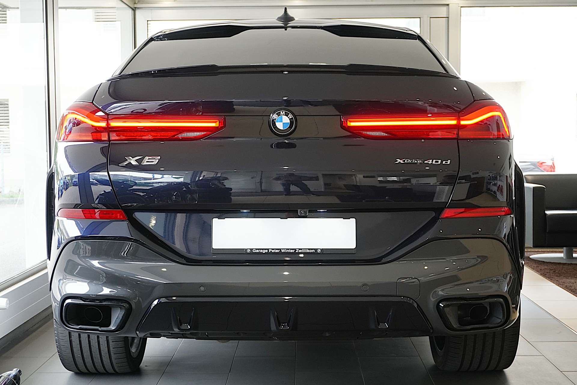 BMW X6 xDrive 48V 40d Steptronic M Sport-image-6