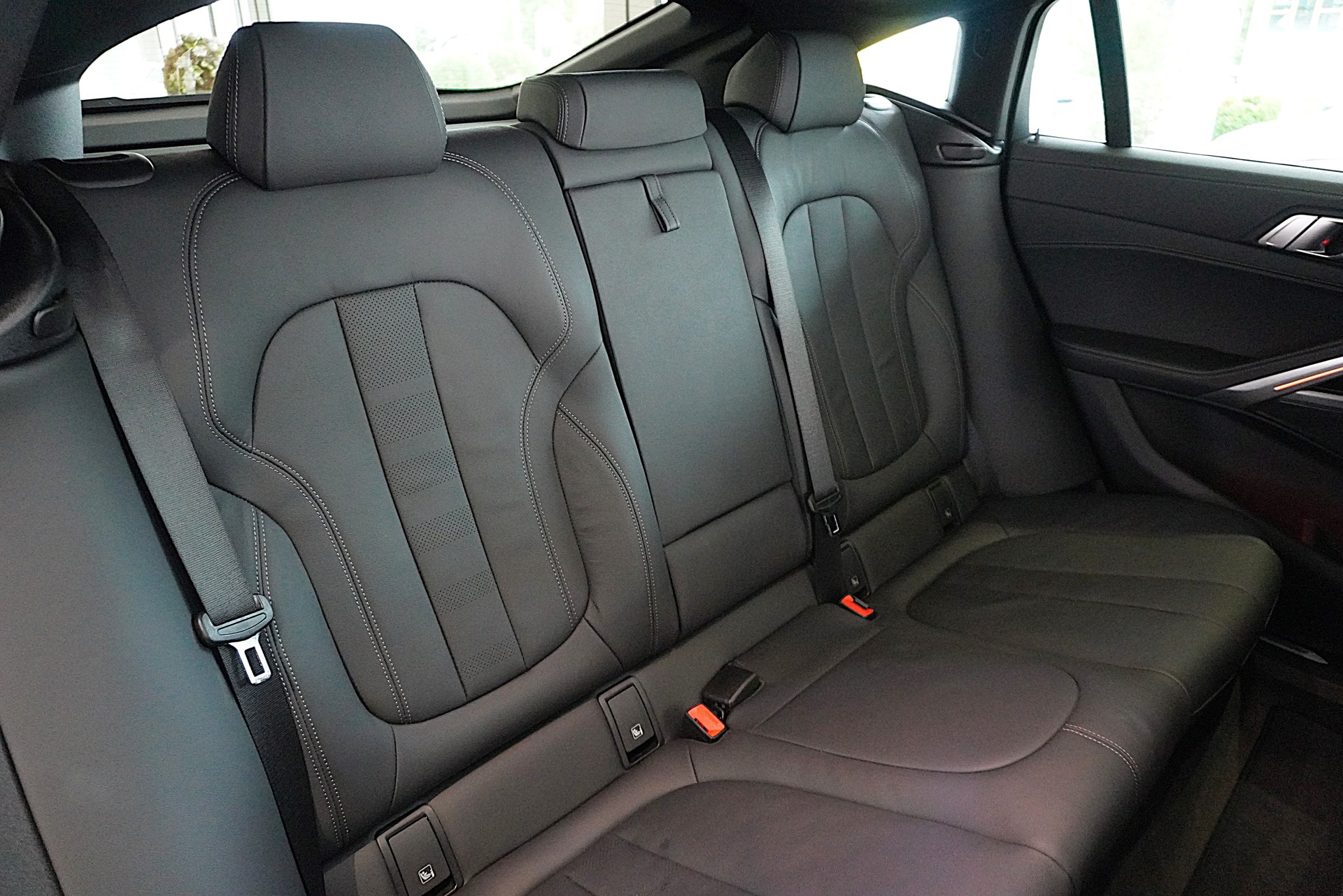 BMW X6 xDrive 48V 40d Steptronic M Sport-image-14