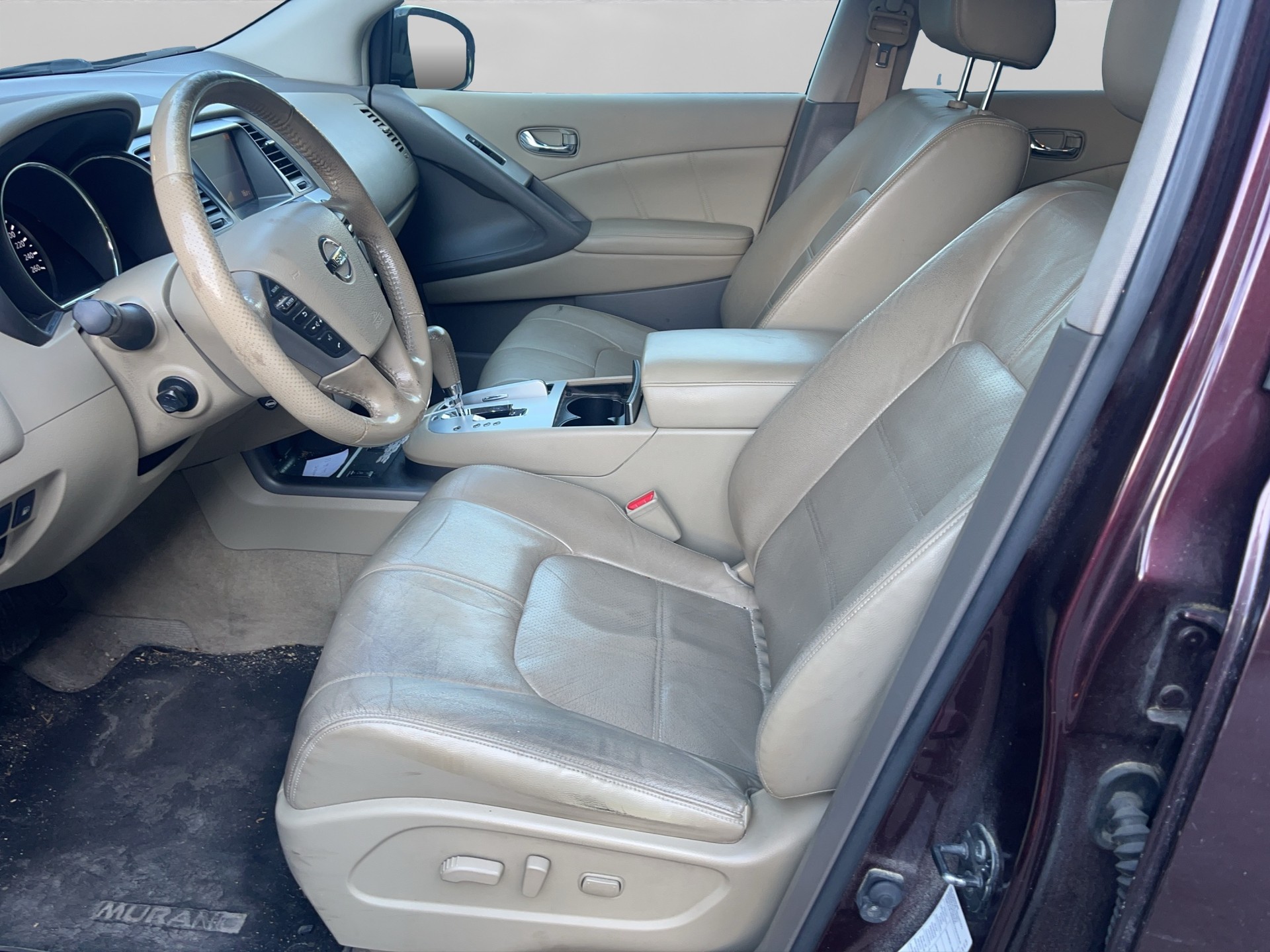 NISSAN Murano 2.5 dCi Executive Swiss Edition Automatic-image-8