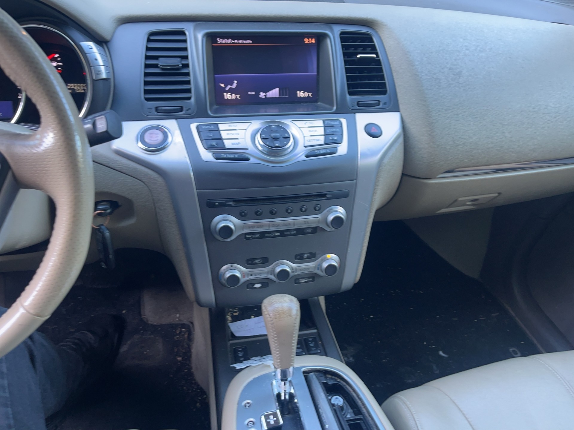 NISSAN Murano 2.5 dCi Executive Swiss Edition Automatic-image-7