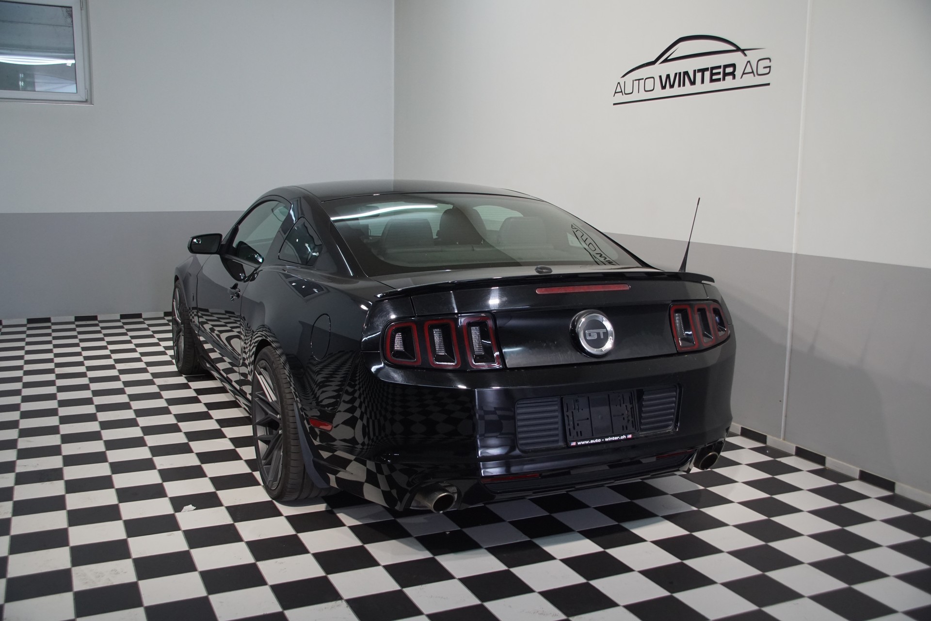 FORD Mustang GT 5.0 V8-image-7