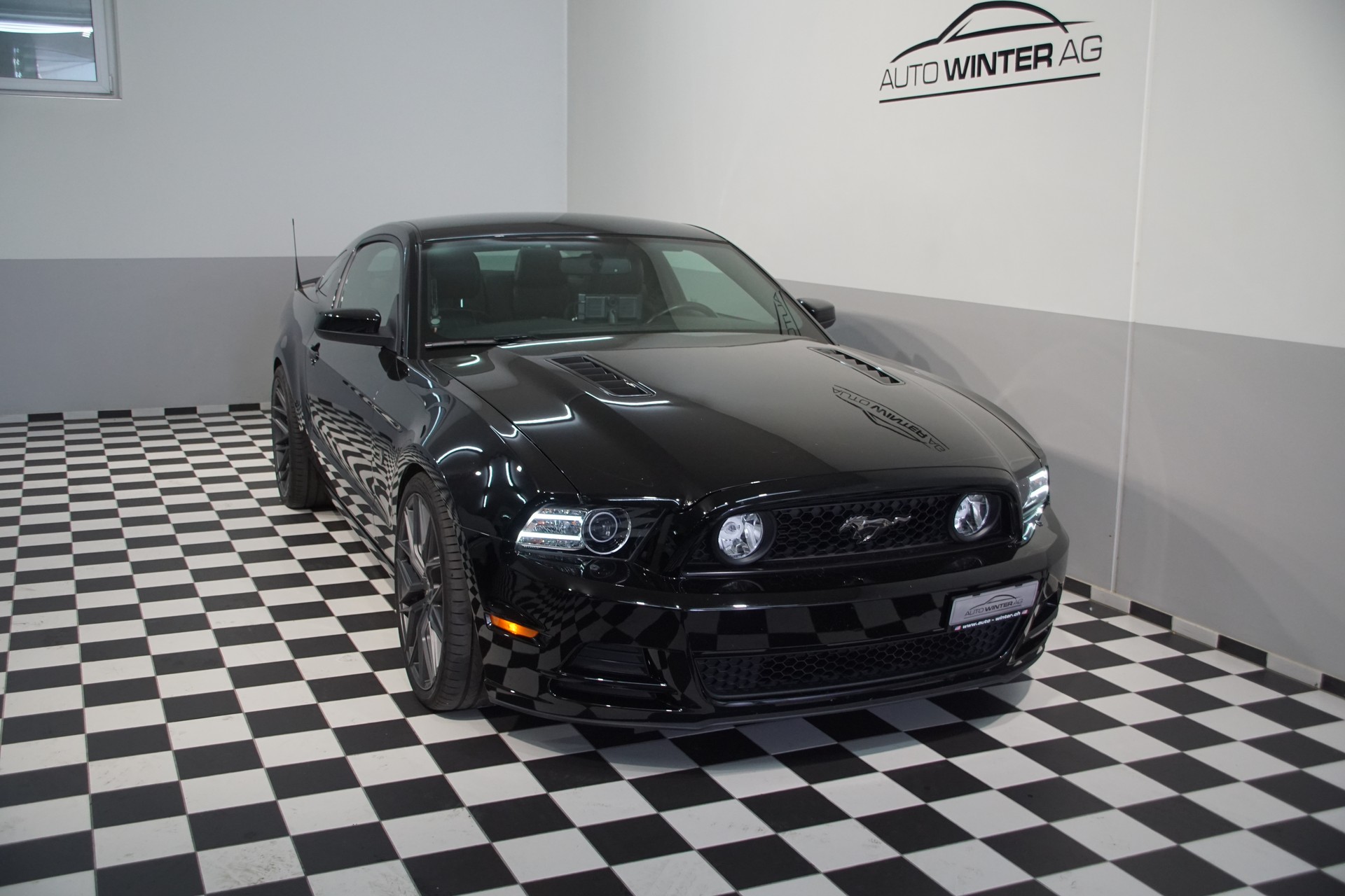 FORD Mustang GT 5.0 V8-image-3
