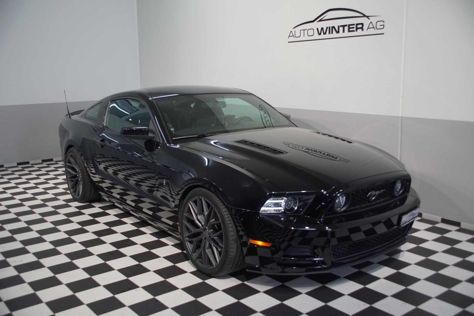 FORD Mustang GT 5.0 V8-image-0