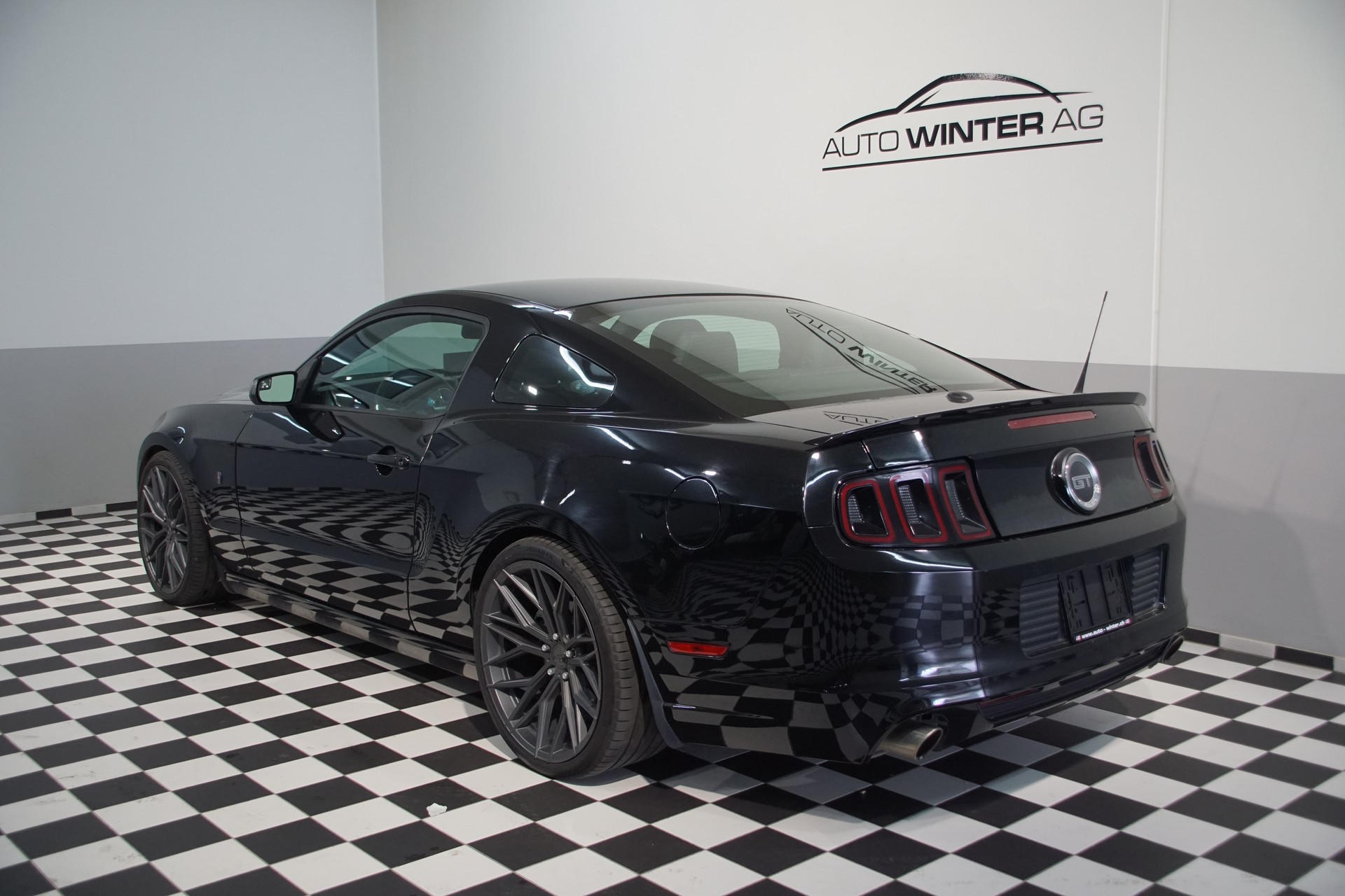 FORD Mustang GT 5.0 V8-image-5