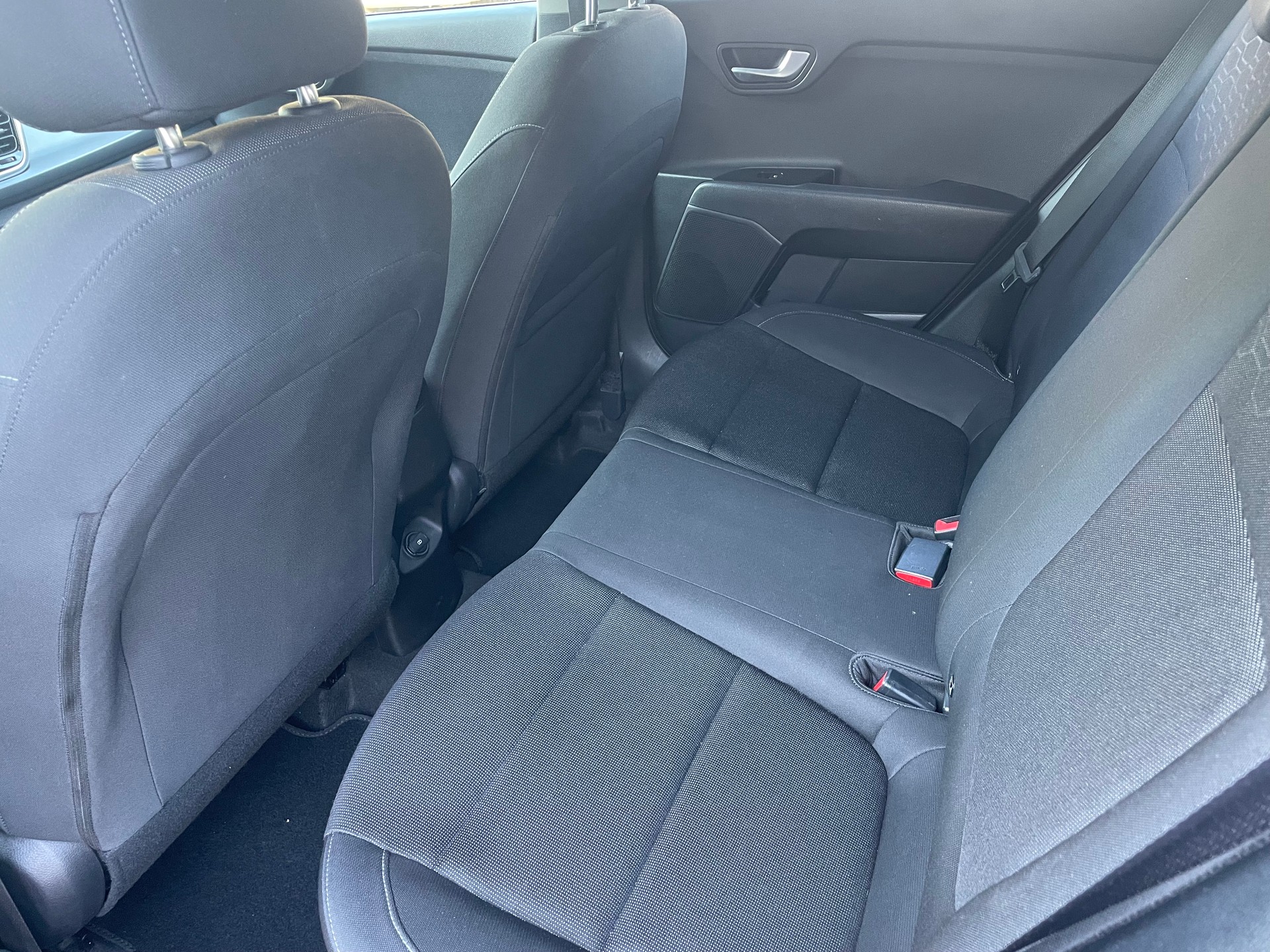 KIA Rio 1.4 CRDi Style-image-4