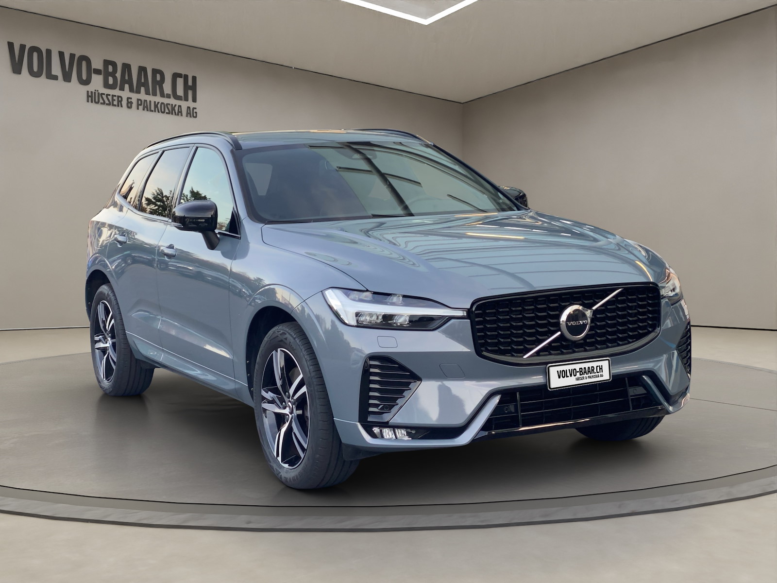 VOLVO XC60 2.0 B4 MH R-Design AWD-image-6