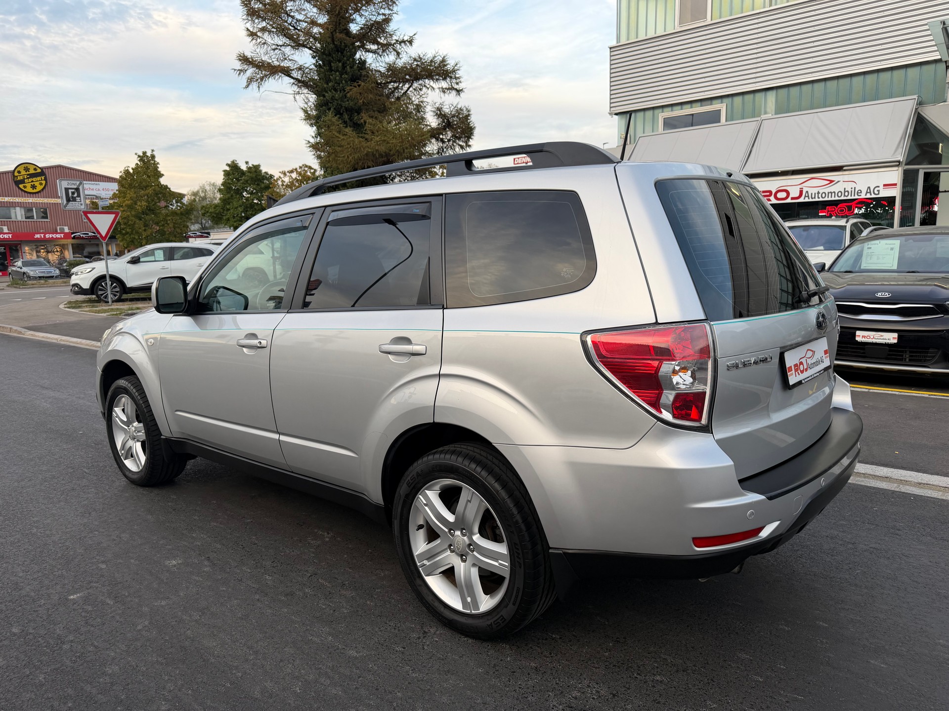 SUBARU Forester 2.0XS Comfort Automatic-image-6