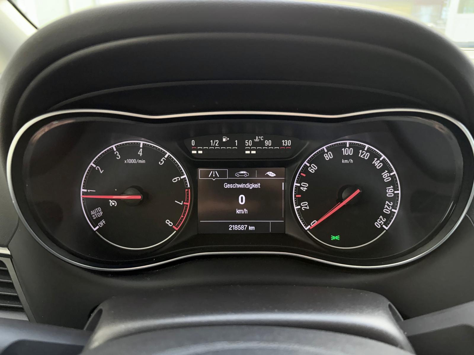 OPEL Zafira 1.4i Turbo 140 PS 7-Sitz MFK 10.2025-image-14