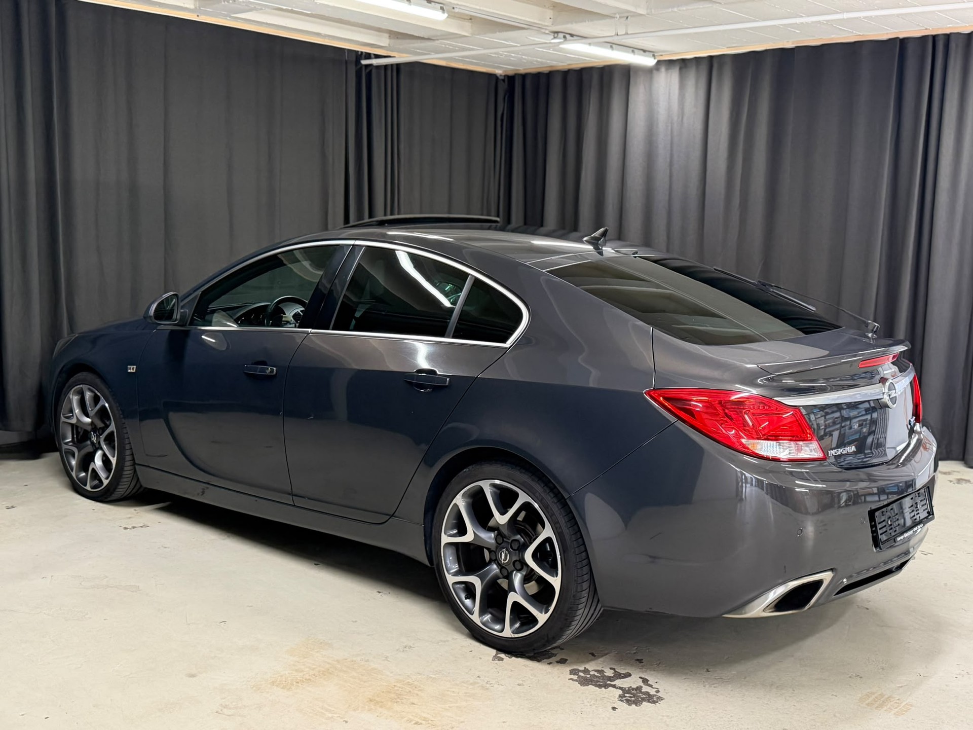OPEL Insignia 2.8 Turbo OPC 4WD Automatic-image-4