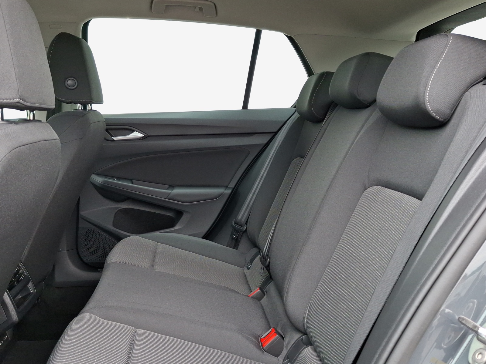 VW Golf 1.5 e TSI mHEV Value DSG-image-11