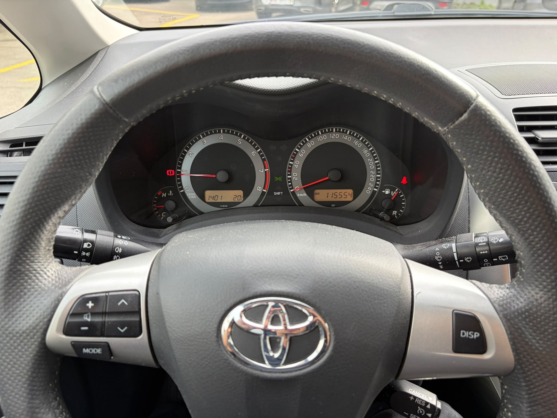 TOYOTA Auris 1.8 S-image-10