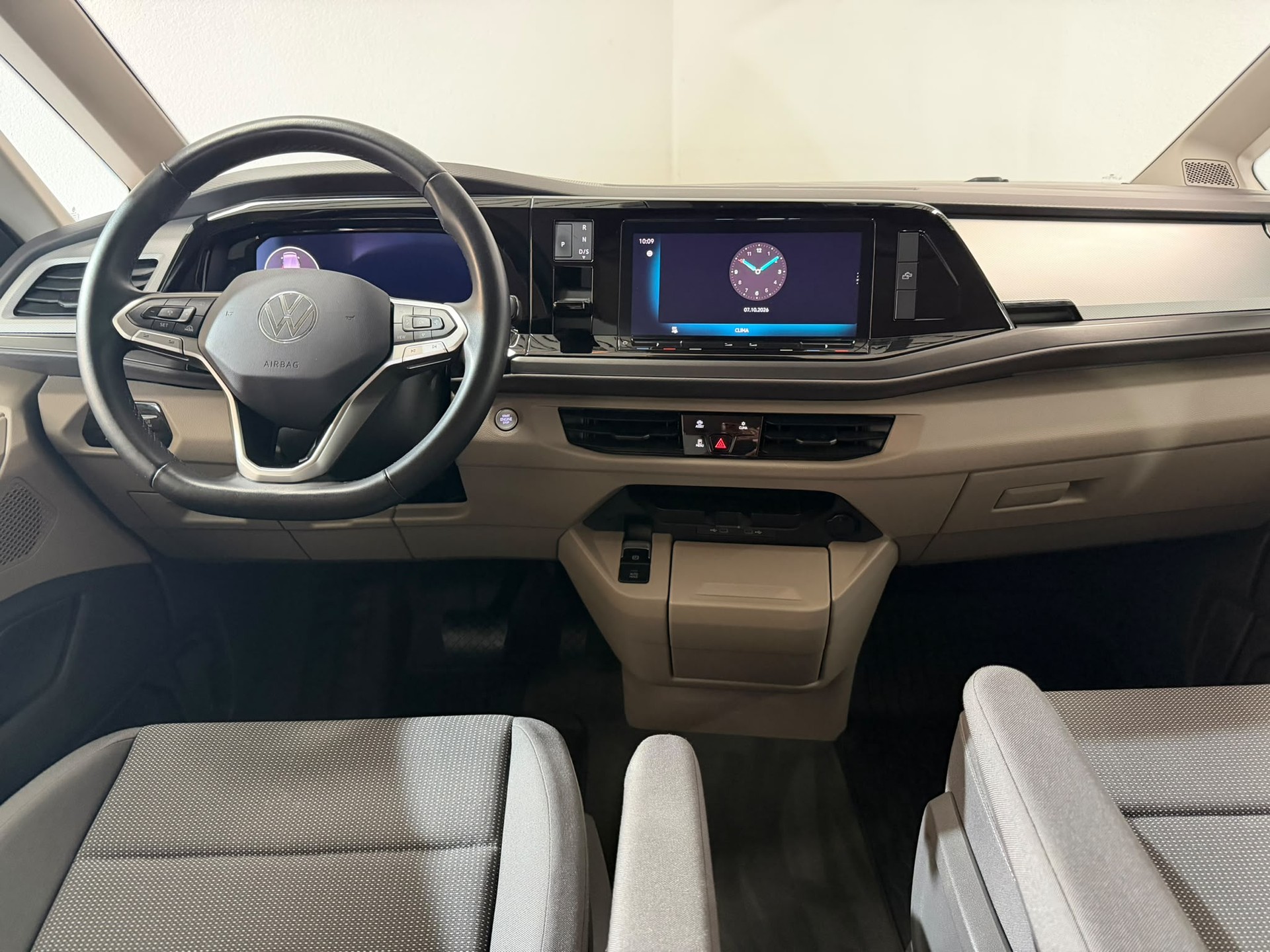 VW California 2.0 TSI Beach Liberty-image-8