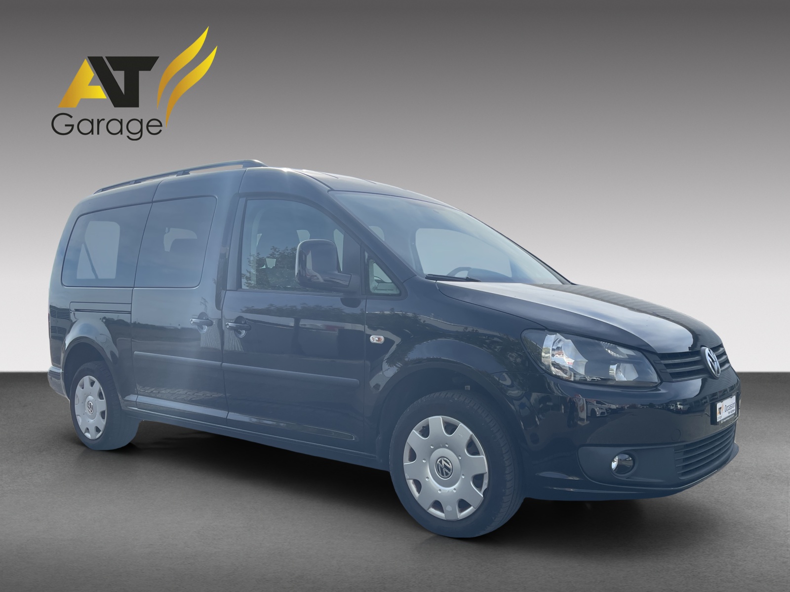 VW Caddy Maxi 1.6 TDI CR Blue Motion Family-image-7