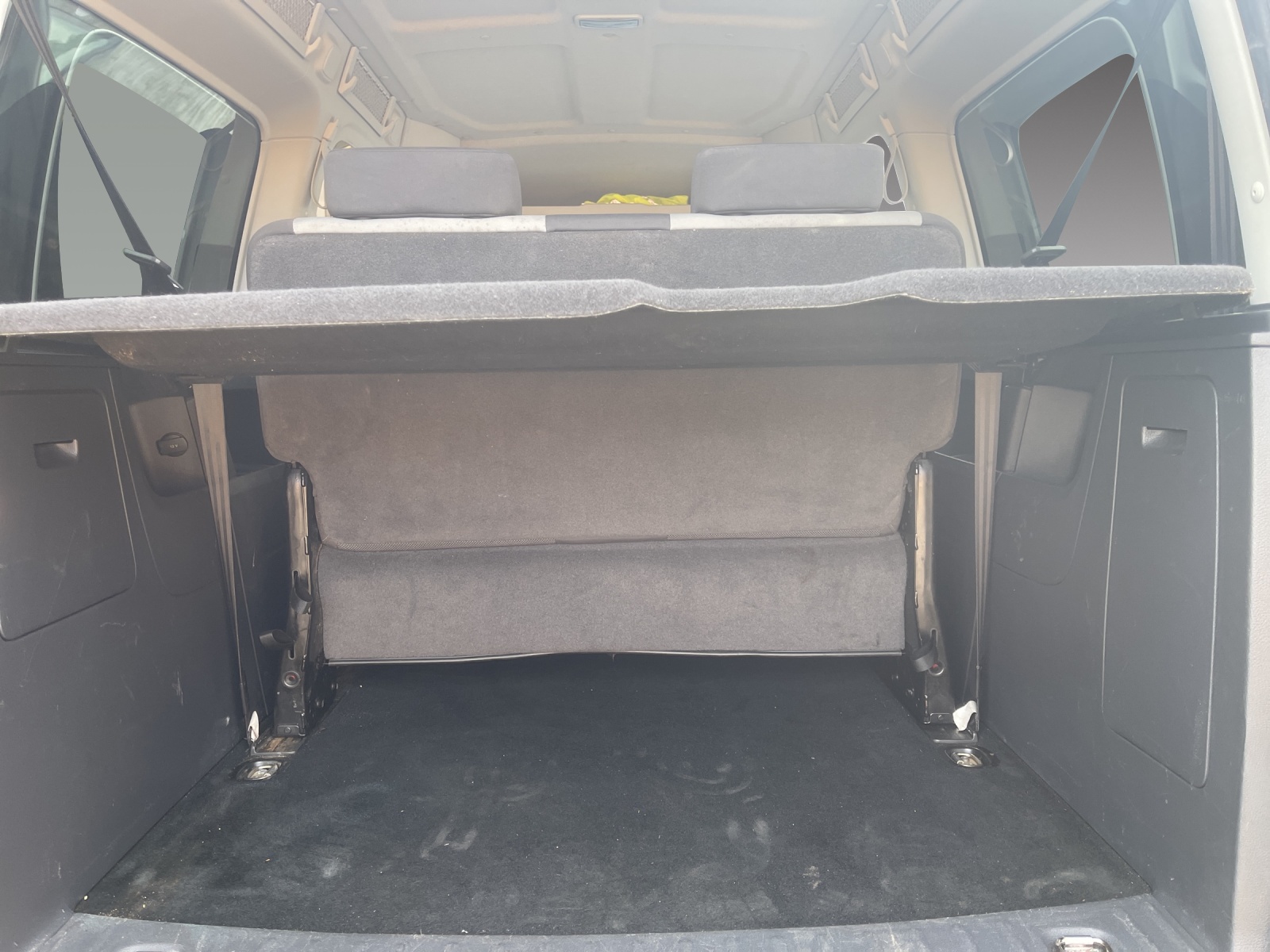 VW Caddy Maxi 1.6 TDI CR Blue Motion Family-image-21