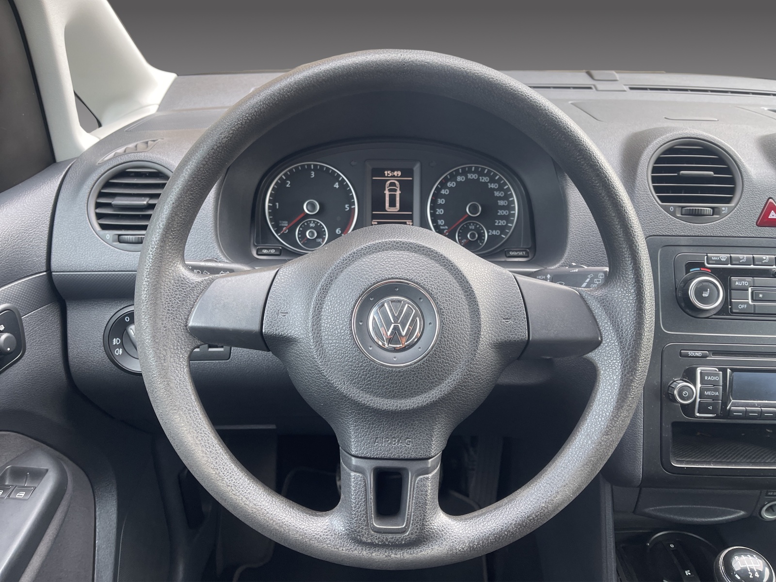 VW Caddy Maxi 1.6 TDI CR Blue Motion Family-image-9