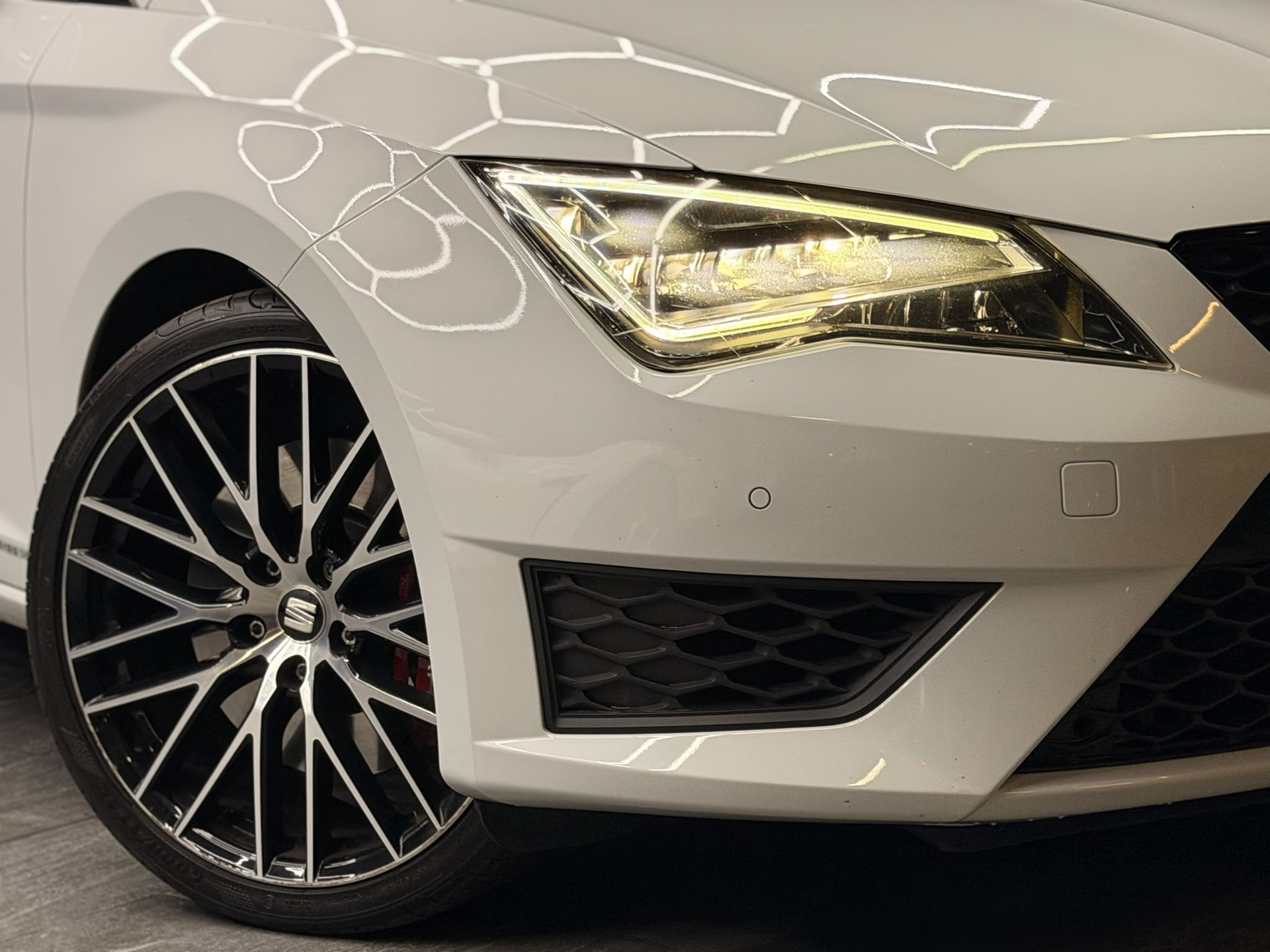 SEAT Leon 2.0 TSI Cupra 280 DSG-image-1