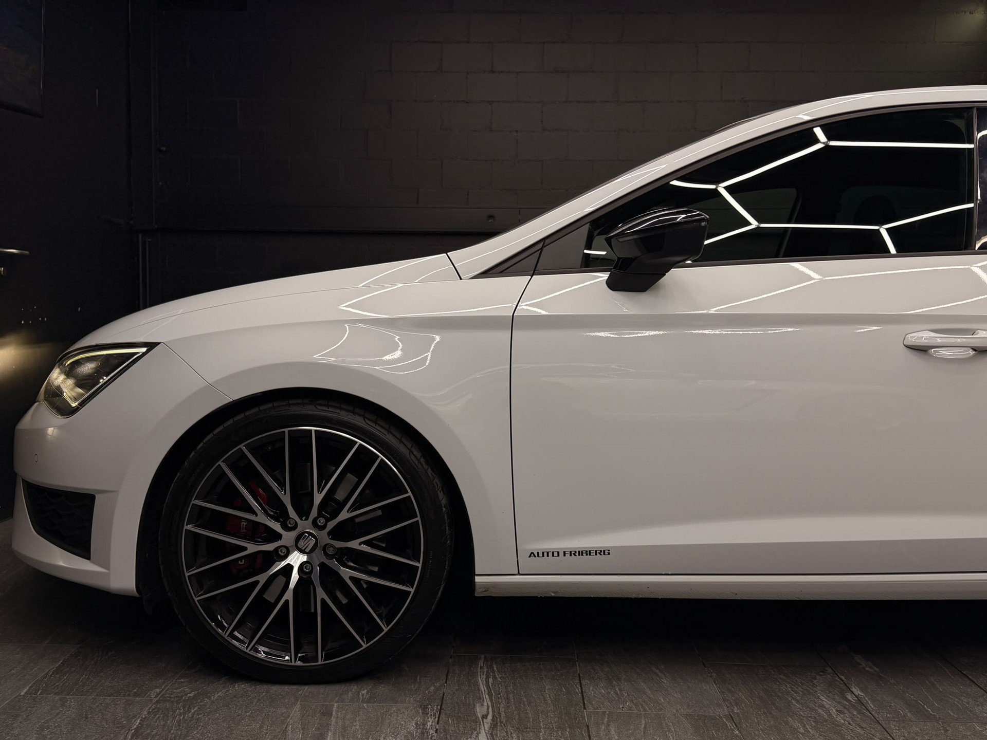 SEAT Leon 2.0 TSI Cupra 280 DSG-image-7