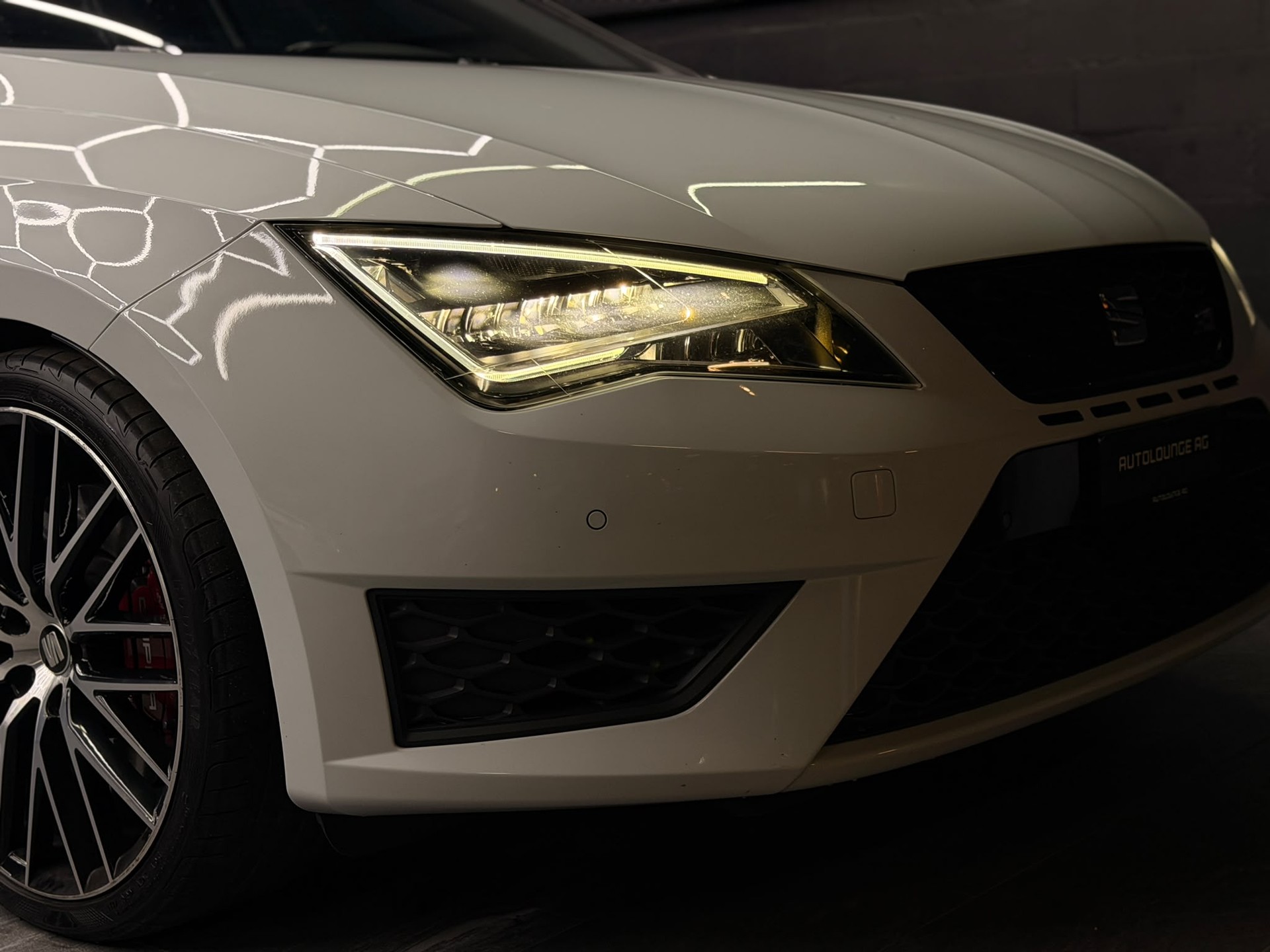 SEAT Leon 2.0 TSI Cupra 280 DSG-image-3