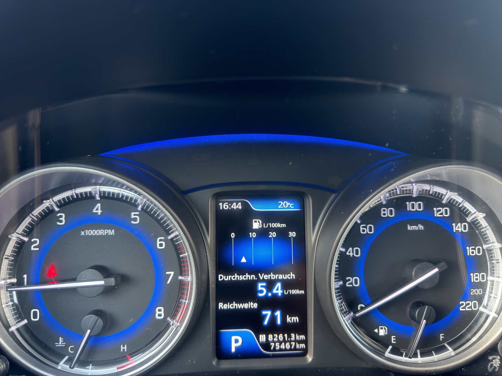SUZUKI Baleno 1.0 Boosterjet Sergio Cellano Top Automat-image-22