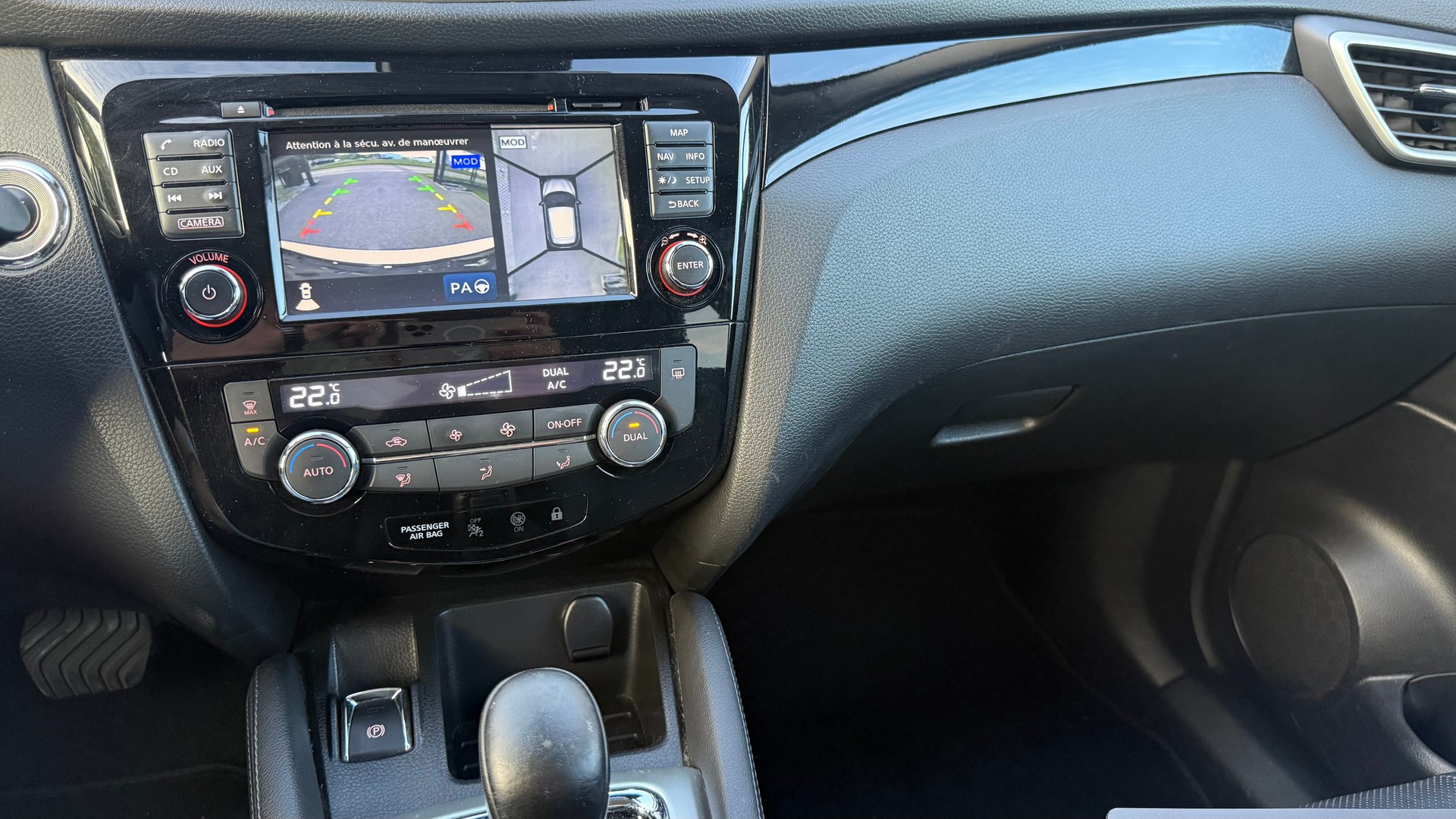 NISSAN Qashqai 1.2 DIG-T N-Connecta Xtronic CVT-image-6