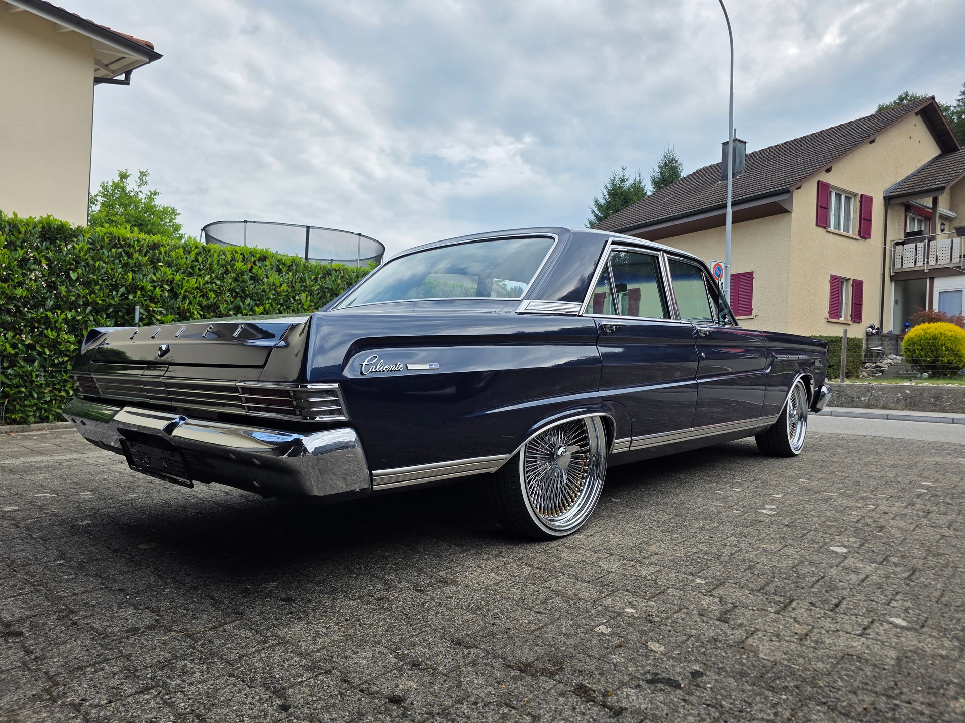 MERCURY Comet Caliente Lowrider-image-0
