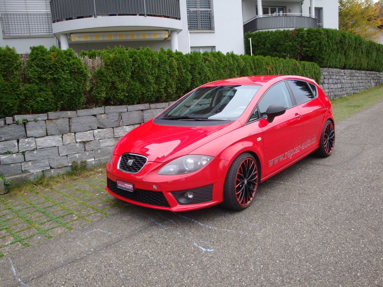 SEAT Leon 2.0 TDI FR-image-0