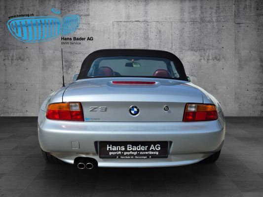 BMW Z3 2.8i Roadster-image-3