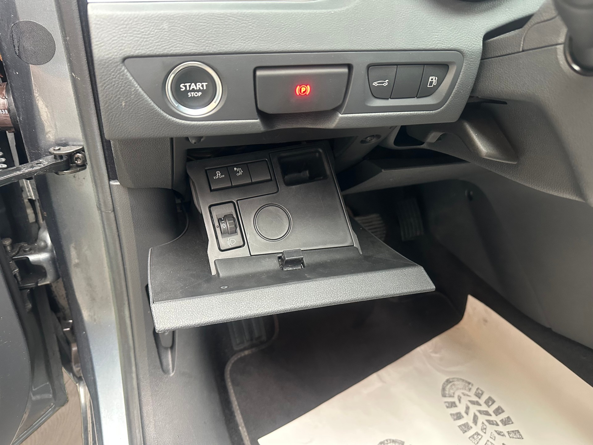 PEUGEOT 508 SW 1.6 16V T Allure Automatic-image-14